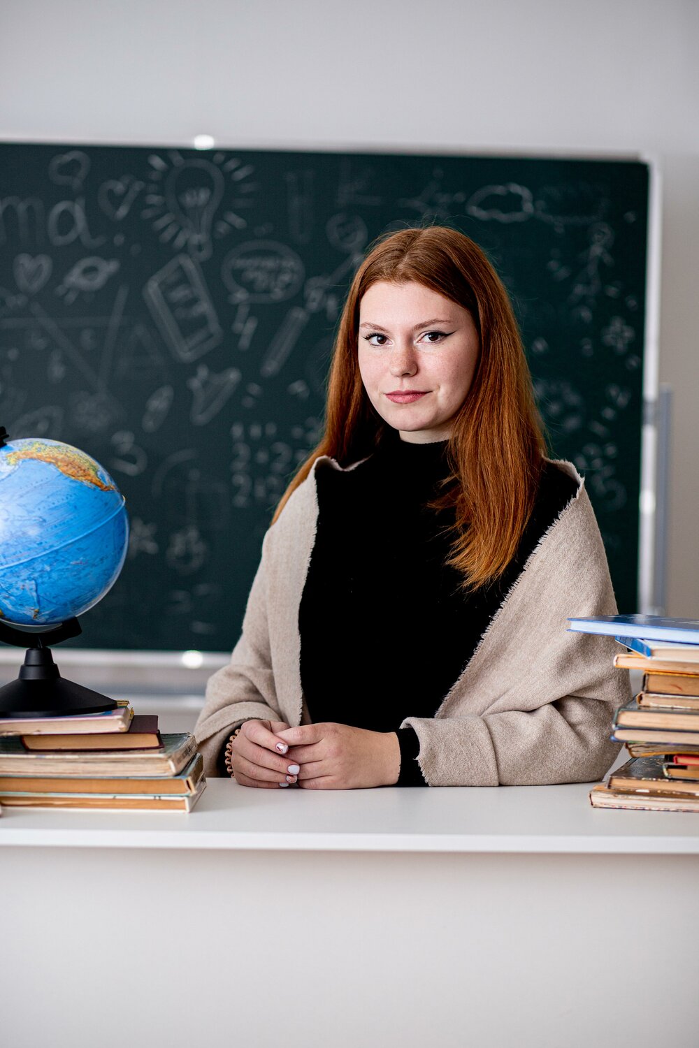 бирюкова екатерина вадимовна, девушка, преподаватель, женщина, человек