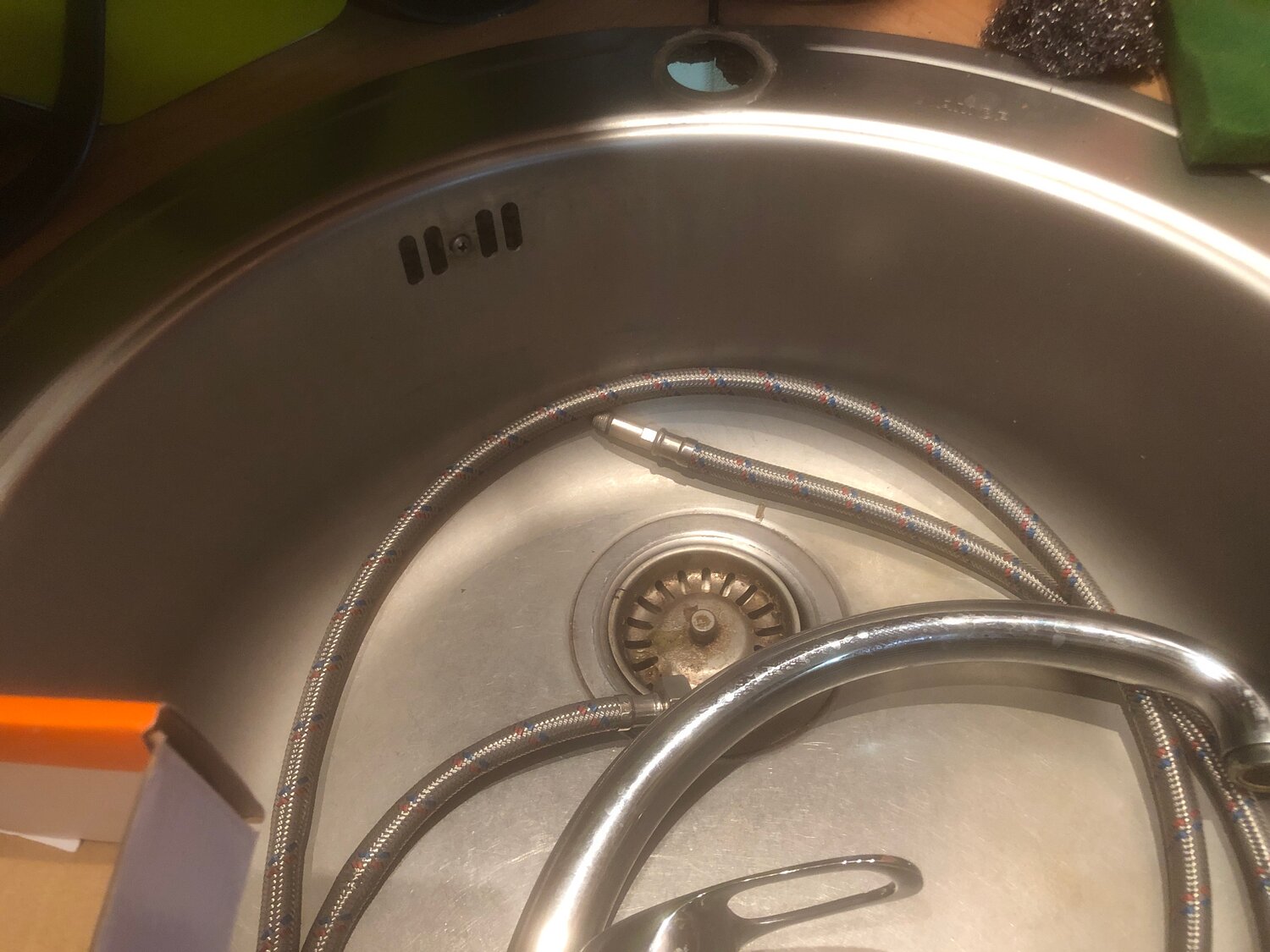 мойка, мойка для кухни, кухонная мойка, кухонный смеситель, смеситель в раковину