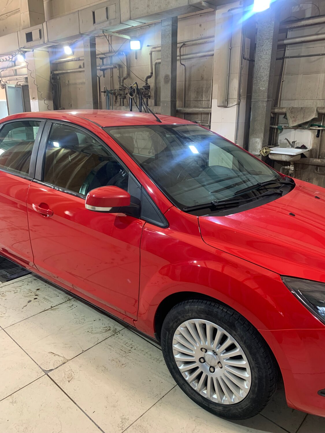 ford focus, ford focus 2008, красный форд фокус, ford focus красный металлик, ford focus 2011