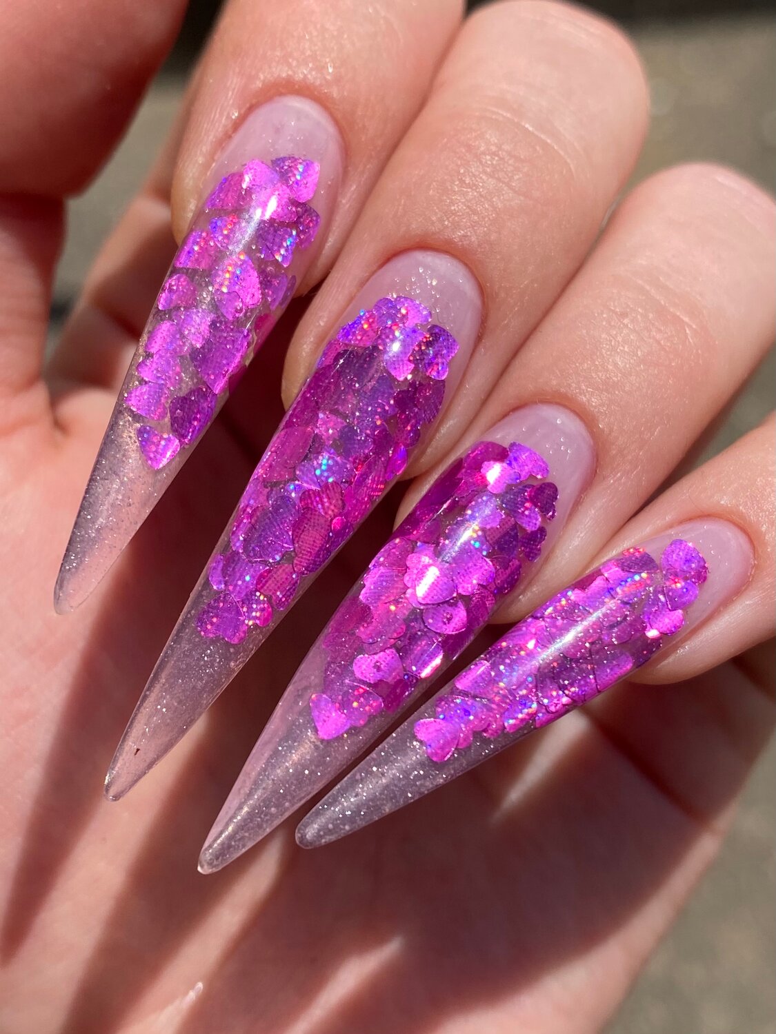 ногти, крутые ногти длинные блестящие, дизайн ногтей с блестками, блестки для маникюра, ногти блестки