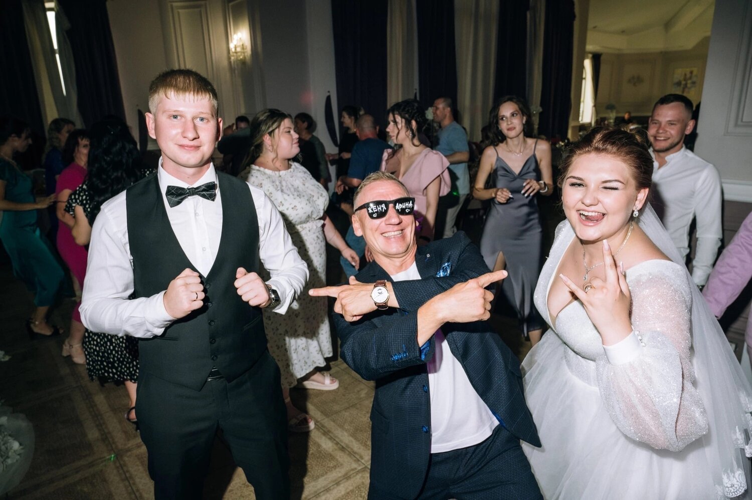 на свадьбе, тамада на свадьбу, ведущий на свадьбу, ведущий на свадьбу белгород, свадебная вечеринка