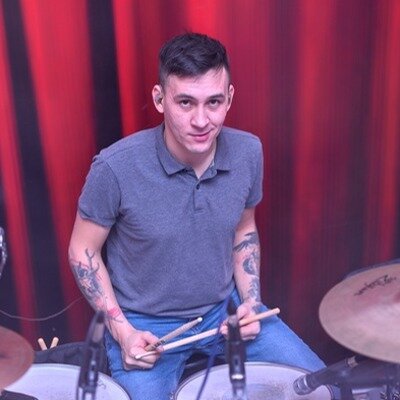 Дмитрий Ахметжанов