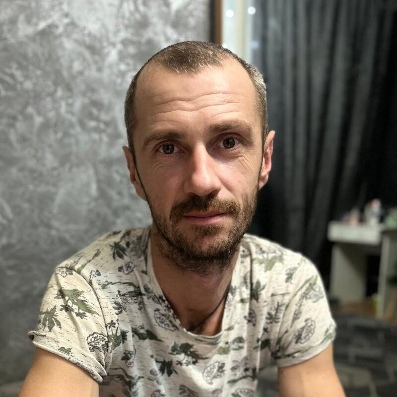 Максим Михайлов