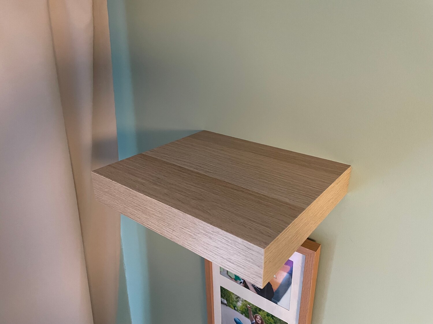 Монтаж полки