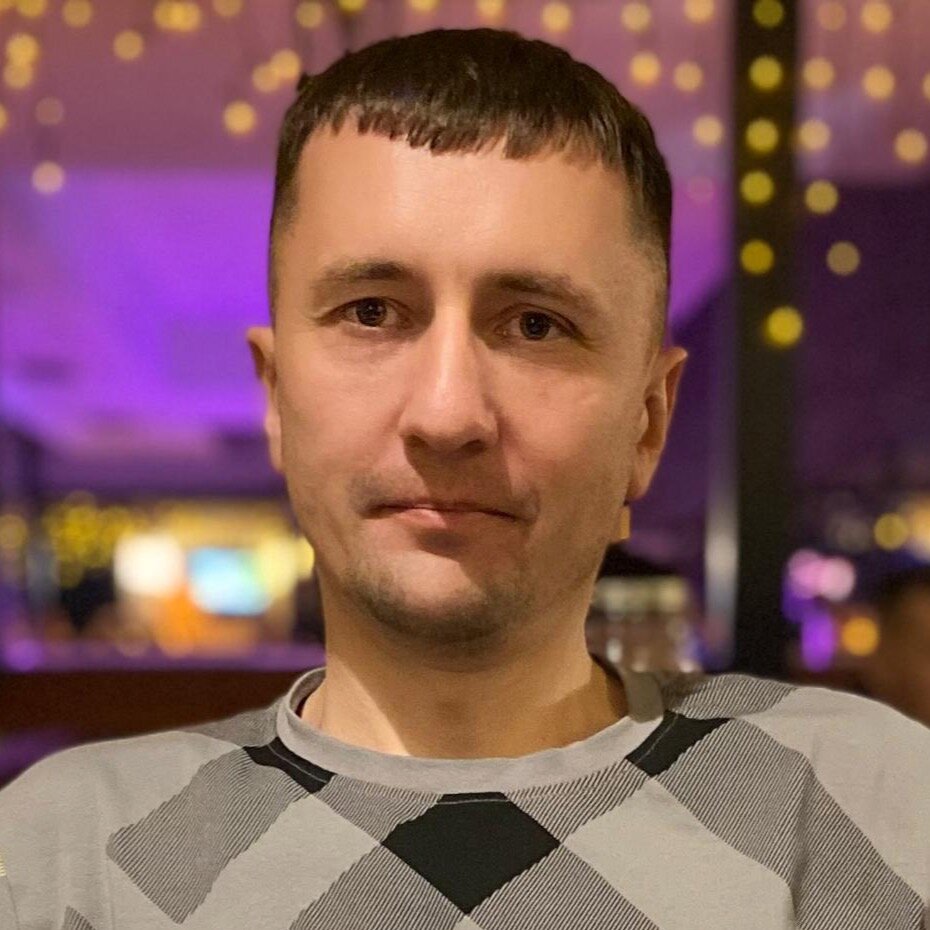 Михаил Юрьевич Густов