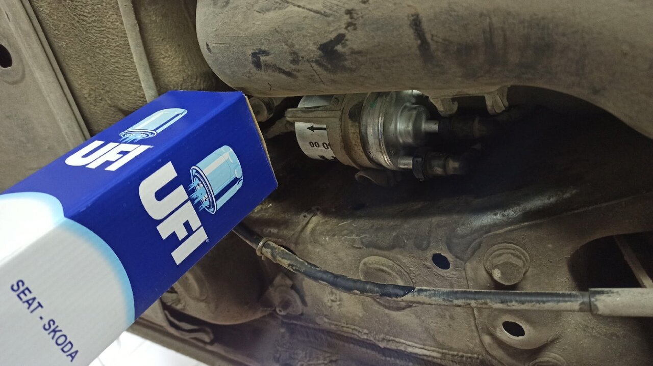 топливный фильтр шкода октавиа а5, топливный фильтр volvo c30 2.4, топливный фильтр volvo v40 2004 подкачка, фильтр топливный сааб 9-5, топливный фильтр мерседес 2.4 бензин