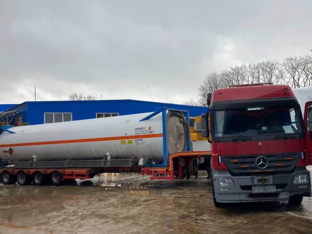 полуприцеп бензовоз krone, полуприцеп бензовоз, полуприцеп, полуприцеп цистерна, полуприцеп цистерна 45 кубов