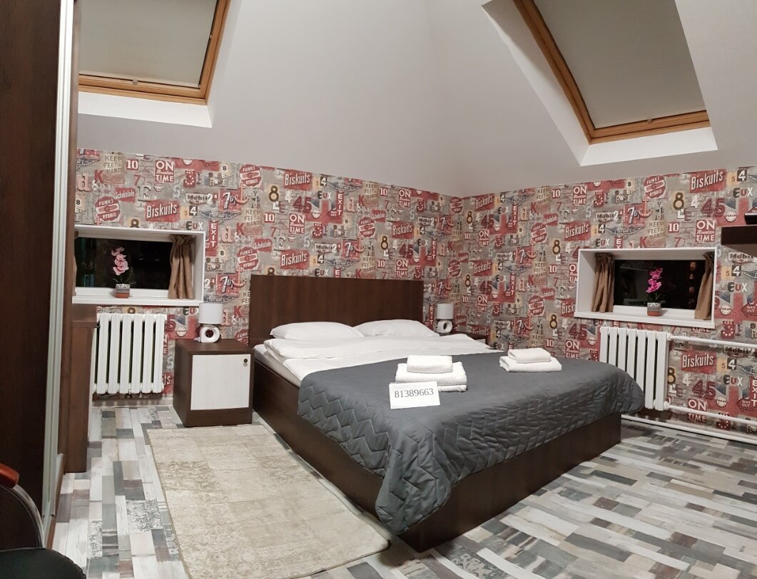 комната, roofhostel хостел, комната для девочки на мансарде, roof hostel москва, отель