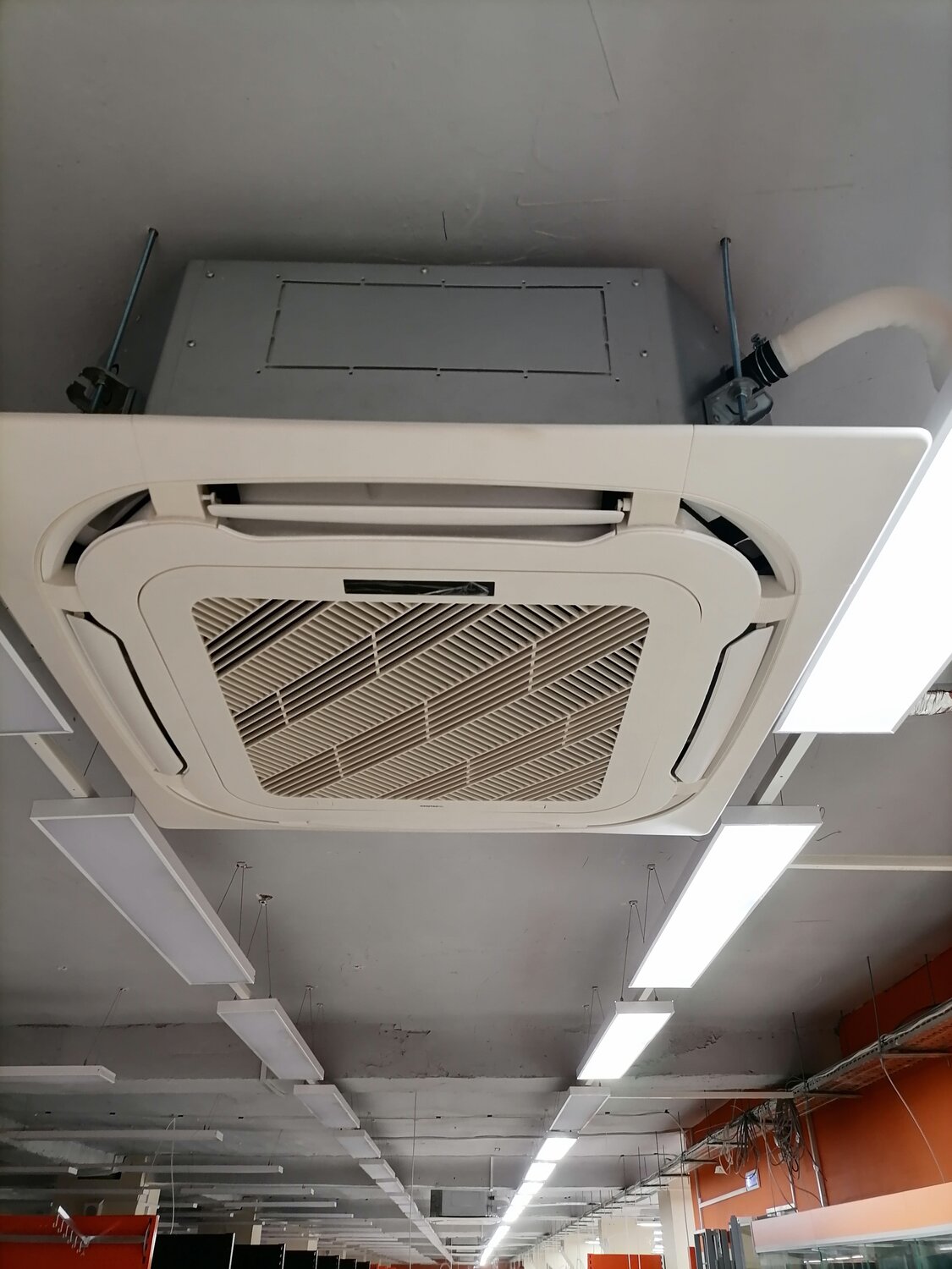 кассетный кондиционер, кондиционеры, потолочный кондиционер, кассетный кондиционер samsung ch105ezmс, кассетный кондиционер igc icm-60hs/u