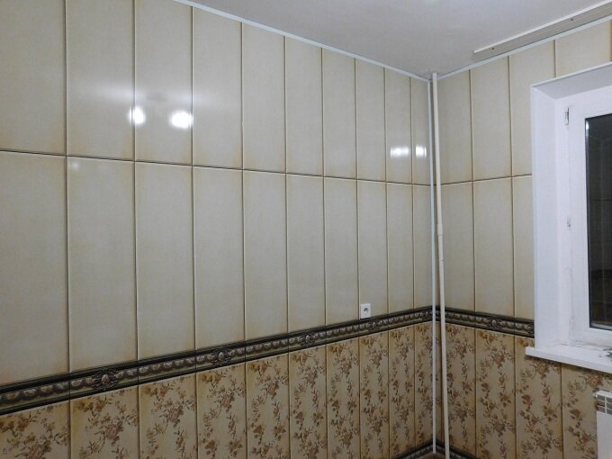отделка ванной панелями, отделка ванной комнаты пластиковыми панелями, облицовка стен панелями пвх, отделка санузла панелями, отделка ванной панелями пвх