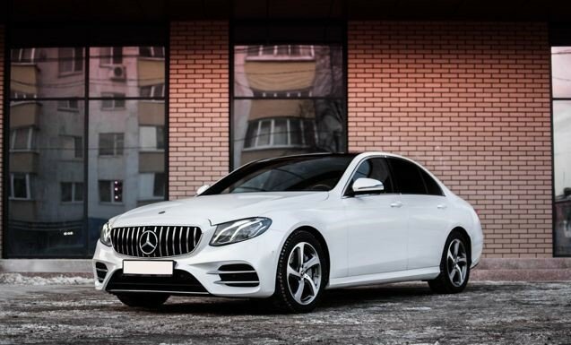 mercedes-benz e-класс v (w213, s213, c238) 200, белый мерседес, белый мерседес бенц, mercedes-benz e-класс, BMW 7er V (F01/F02/F04) Рестайлинг