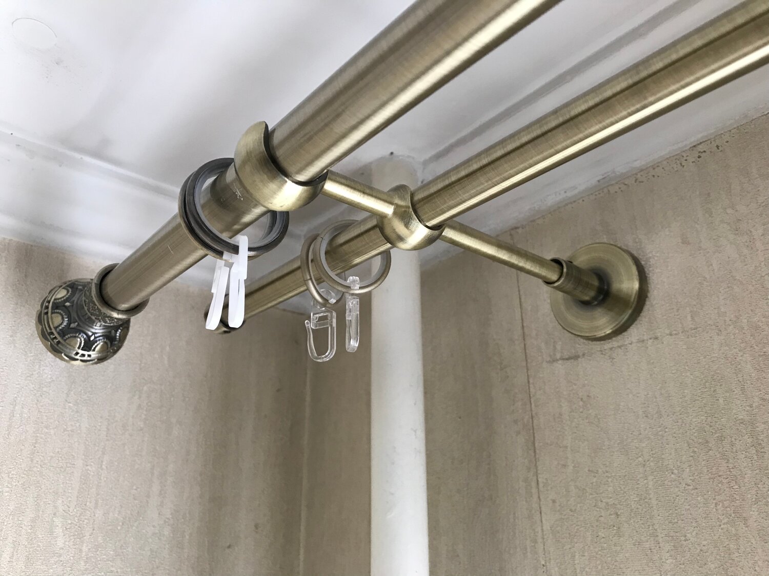 Установка карнизов