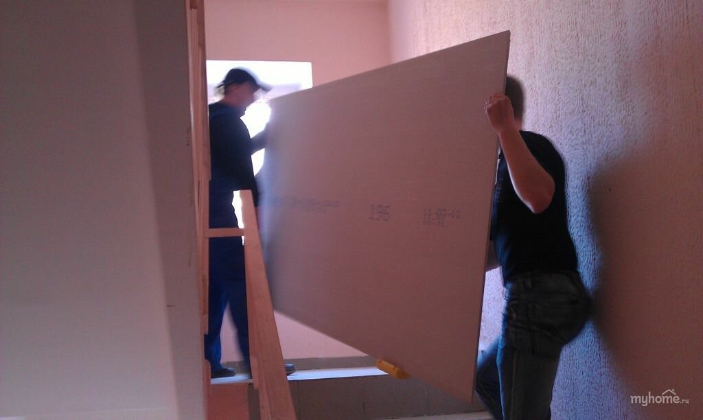 шумоизоляция стен в квартире, подъем стройматериалов на этаж, звукоизоляция стен, звукоизоляция стен в квартире, шумоизоляция стен