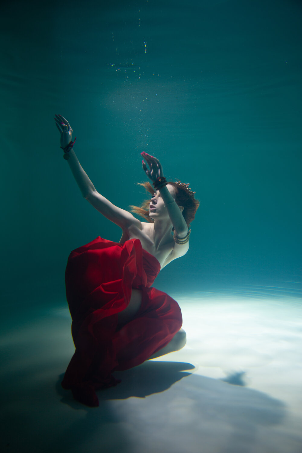 подводная фотосессия, фотосессия под водой, подводная съемка, подводная фотосессия в бассейне, фотосессия под водой в платье