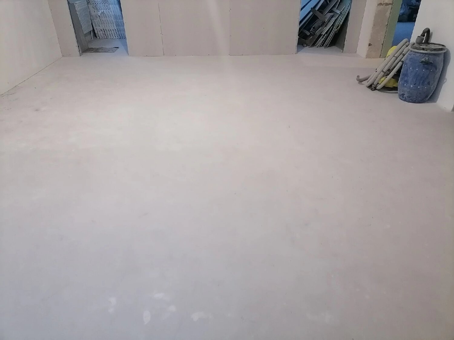 стяжка пола, сухая стяжка, сухая стяжка пола, выравнивание пола, стяжка пола в квартире