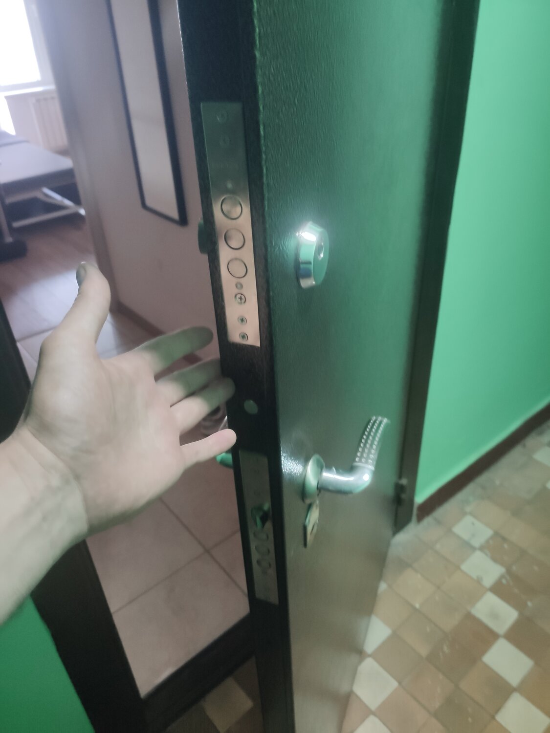 дверной замок, дверной замок торекс, замки для входных дверей, замок в двери, замок в металлическую дверь