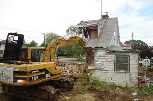 демонтаж зданий, здание, демонтаж дома, снос дома, house demolition