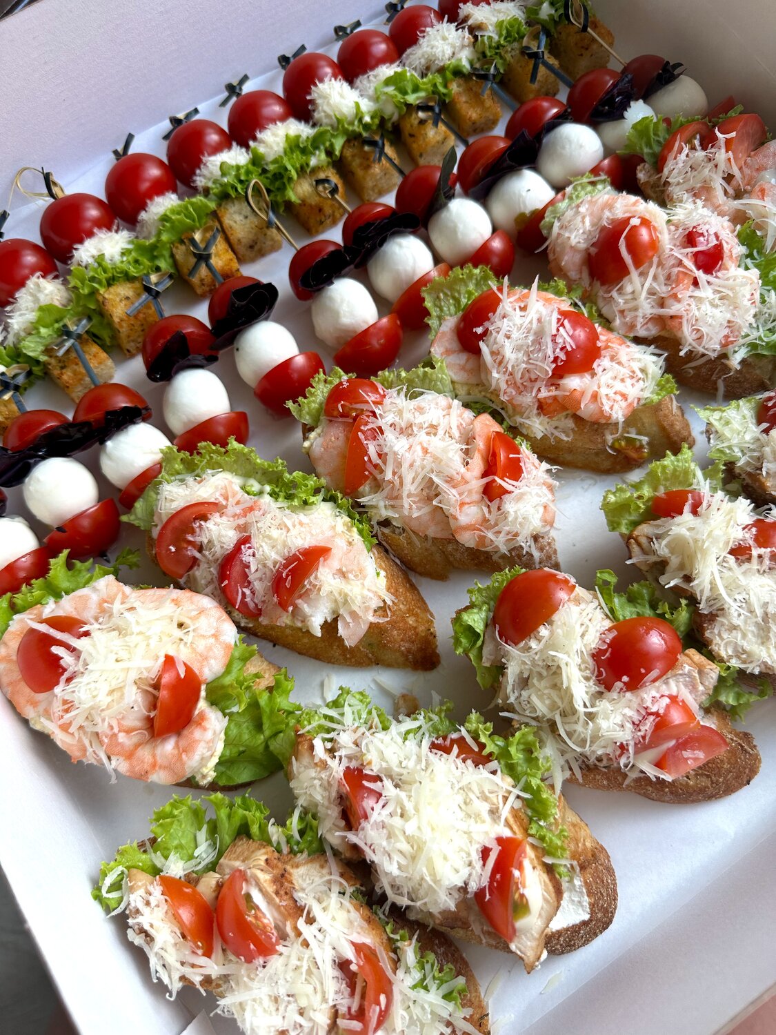 закуски для кейтеринга, красивые закуски, закуска, фуршет закуска, фуршетный стол закуски