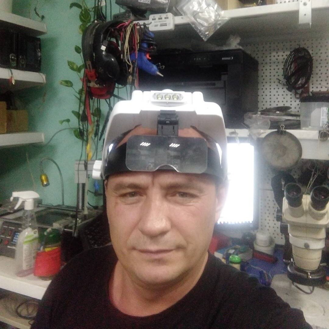 Иван Георгиевич Д.