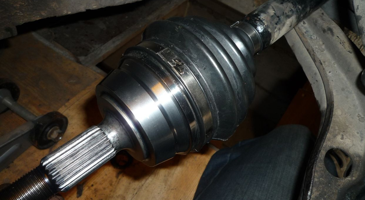 шрус наружный задний бмв х5 е70, замена шруса, наружный шрус киа спектра левая сторона, шрус, chevrolet volt ev 150 внутренний пыльник шруса