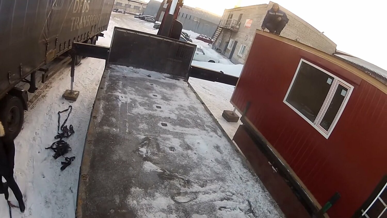бортовой полуприцеп, прицеп маз, полуприцеп, прицеп тентованный маз 837300-3012, грузовые машины