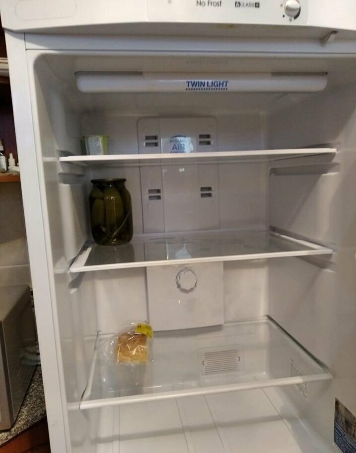 холодильник indesit, бытовая техника, холодильник бу, холодильник, холодильник индезит
