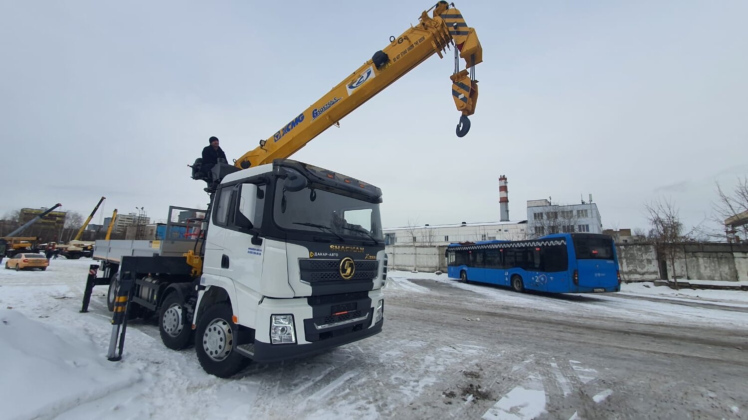 кран манипулятор, манипулятор dongfeng 2021, кму xcmg 6.3 на базе фотон 5163 ауман, шакман манипулятор, манипулятор soosan 1616
