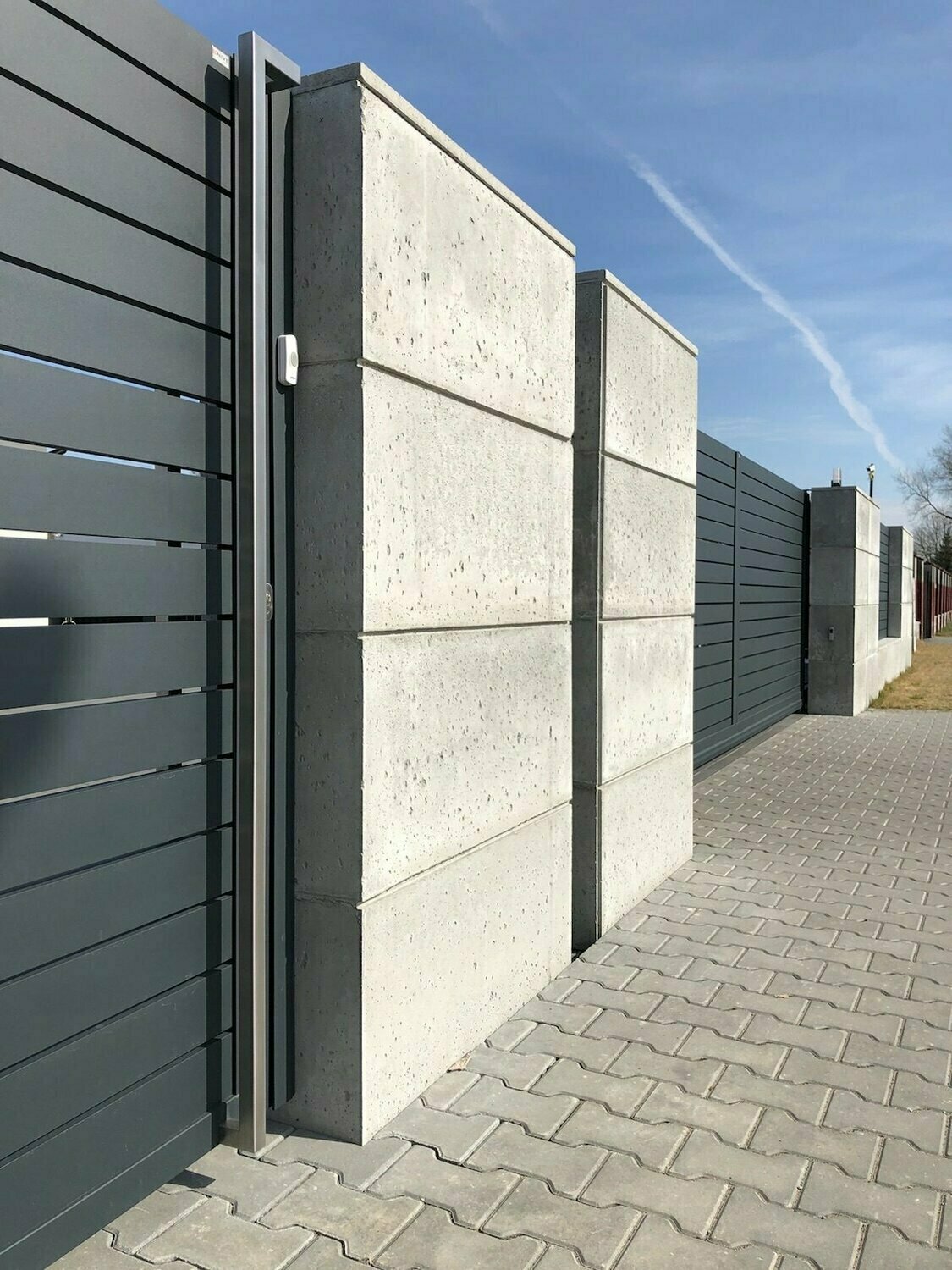 архбетон забор, бетонные панели для забора, монолитный бетонный забор, бетонные заборы, забор из бетонных панелей