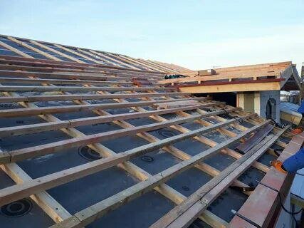обрешетка вальмовой кровли, обрешетка кровли, черепица браас пирог кровли, контробрешетка кровли, сплошная обрешетка кровли