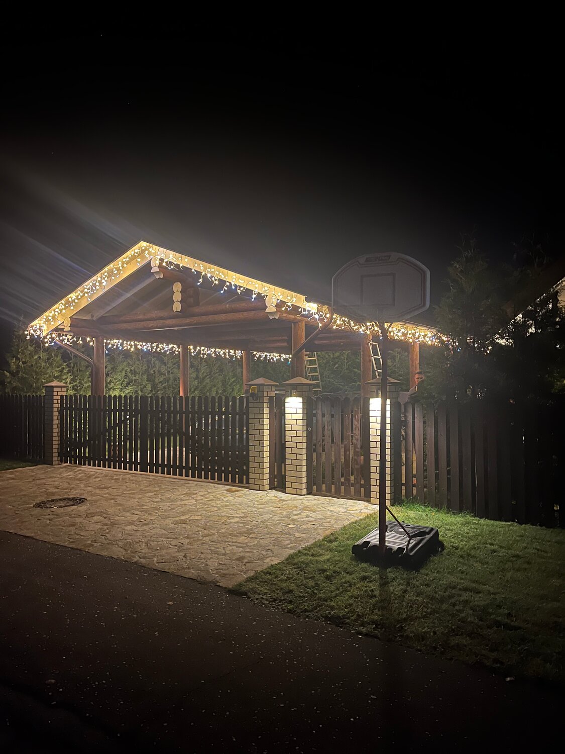 подсветка для беседки, освещение для беседки, освещение навеса, освещение, гирлянда бахрома уличная