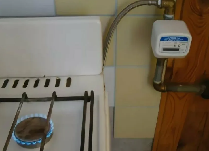 счетчик на газ, установка газового счетчика, счетчик газа бетар для газового катла, газовый счетчик на плиту, газовый счётчик бетар