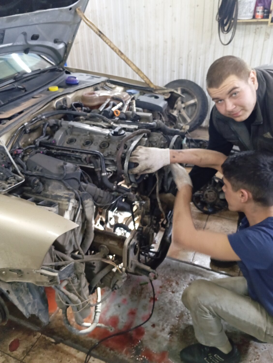 ауди а 4 1 8 турбо, ауди а 4 1 8 т, замена двигателя ауди а4 б8, фольксваген б5 1.8 турбо, двигатель ауди