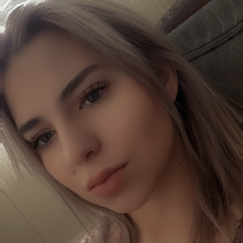 Леся Ятманкина