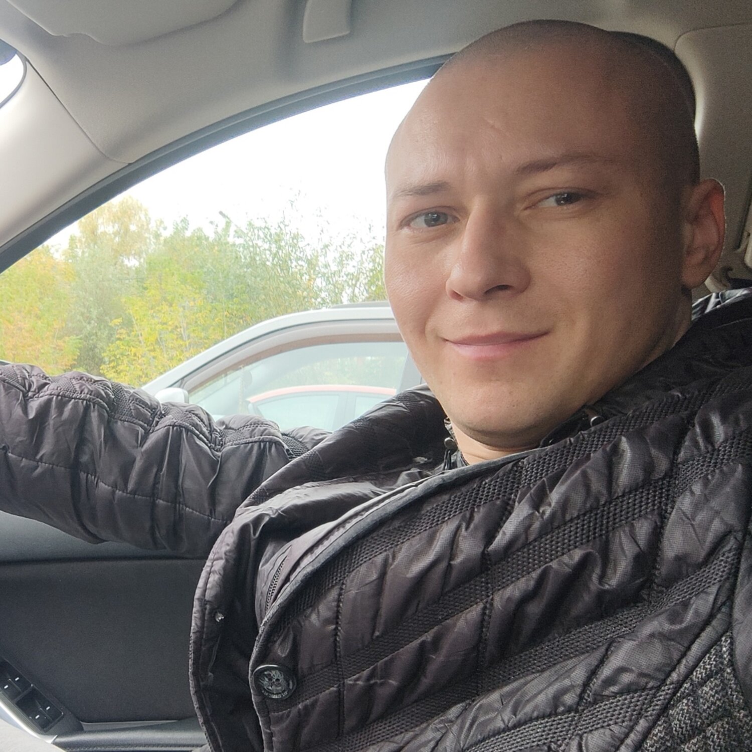Максим Алмазов