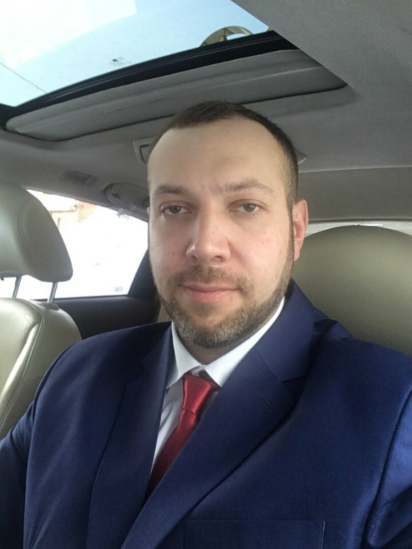 Роман Невзоров