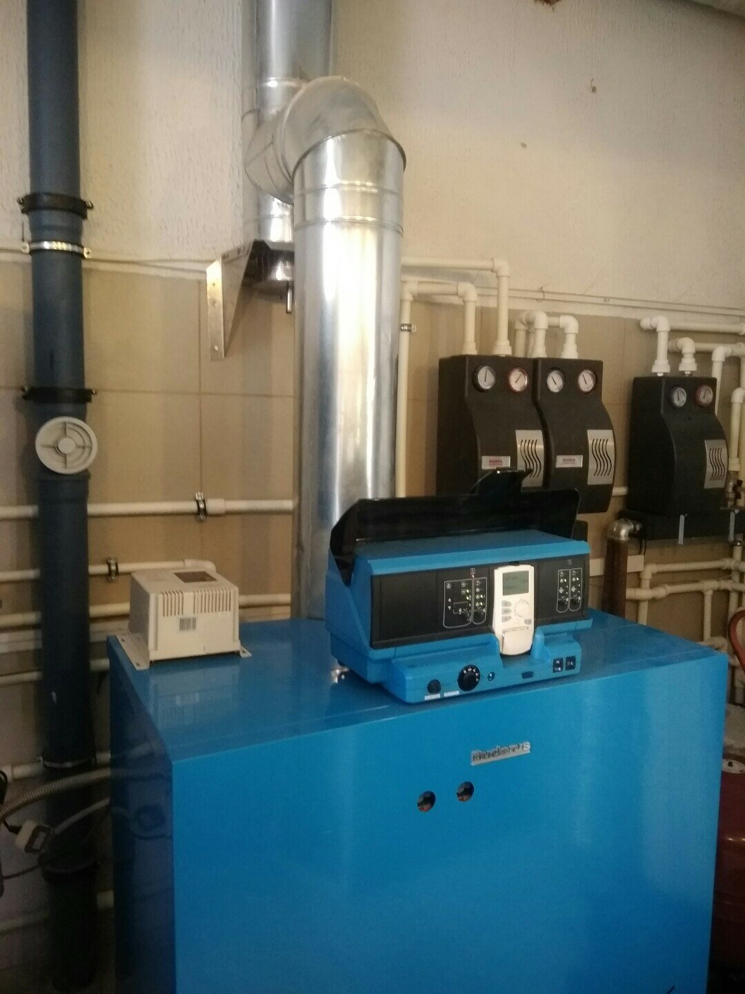 котлы газовые будерус напольный котельные, котельная оборудование будерус газовый котел, будерус каскад котлы, котлы будерус сервис, котельная