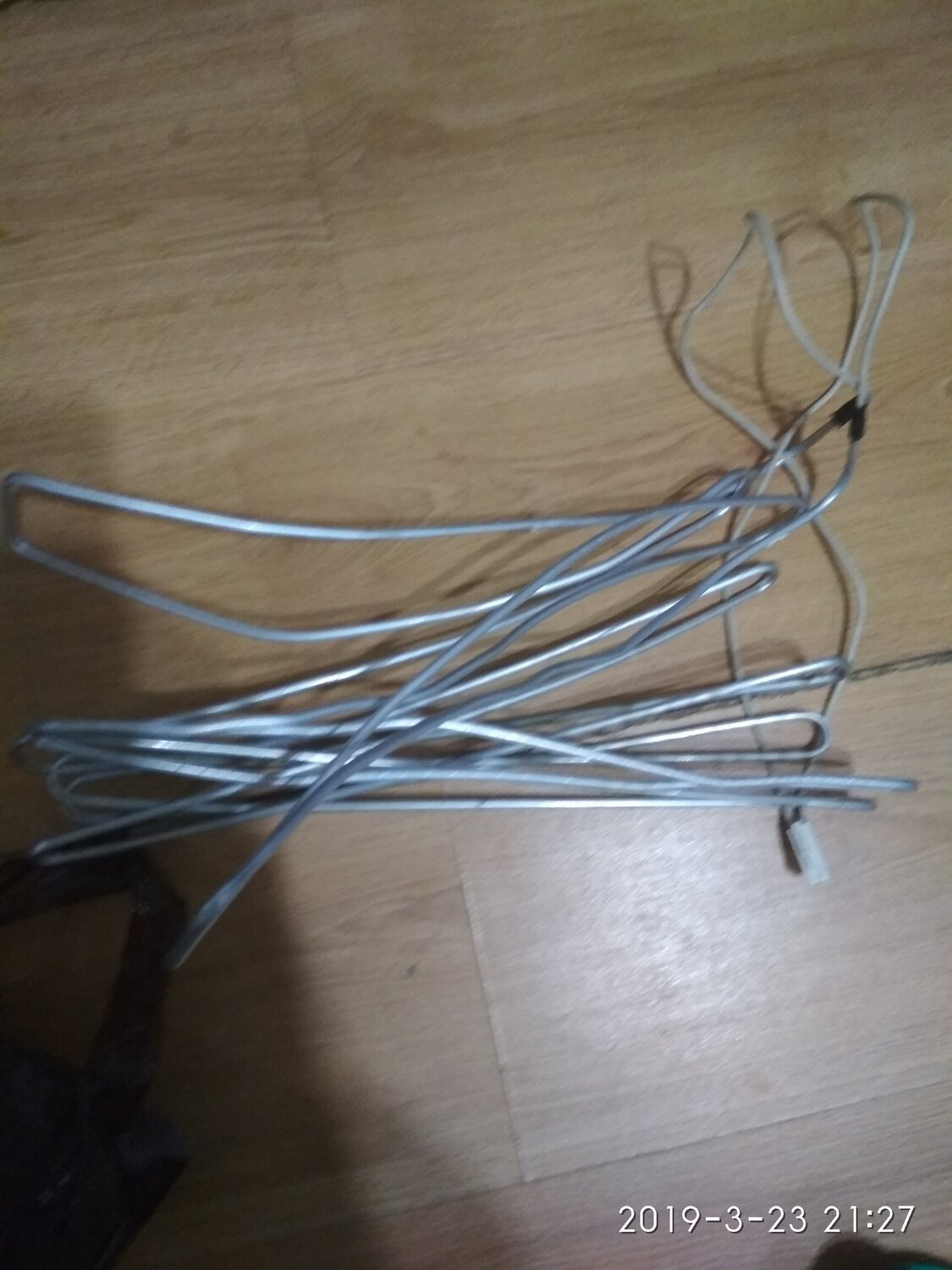 проволока для плетения каркаса, старые спицы для вязания, тэн, нихромовый поводок, проволока