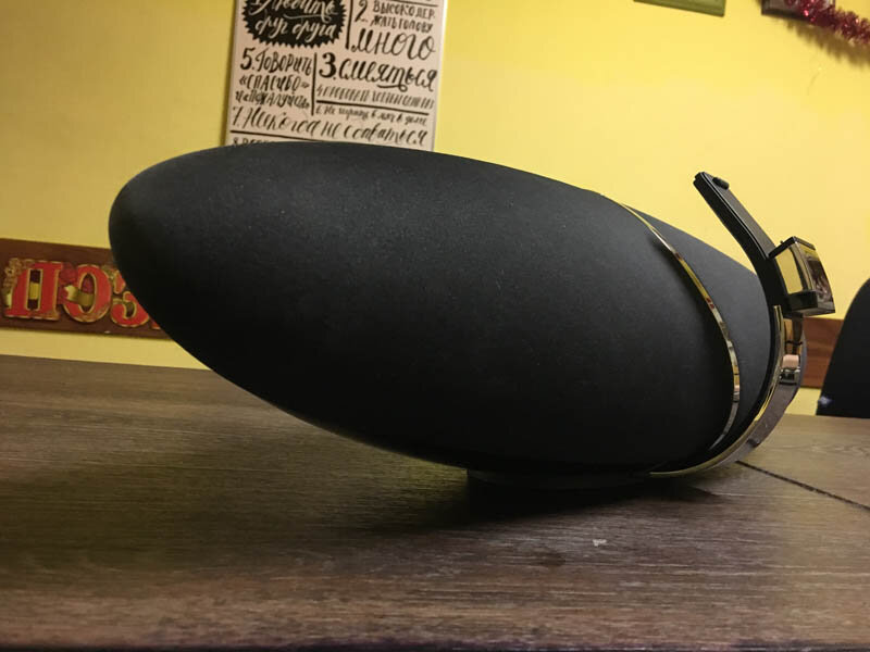 bowers & wilkins, bowers wilkins zeppelin air, колонка bowers wilkins zeppelin, bowers&wilkins zeppelin 1st, bowers wilkins zeppelin wireless
