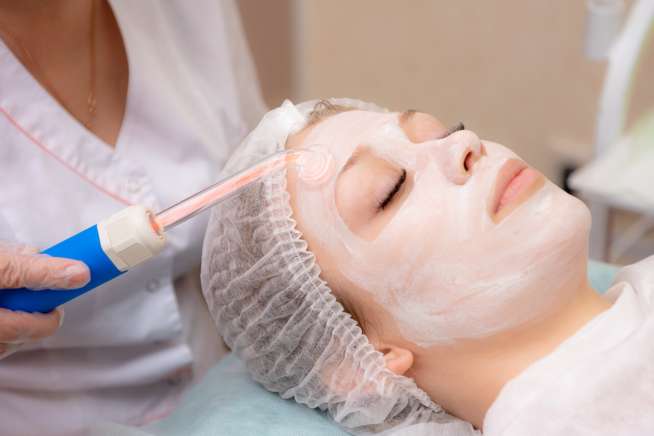 косметология, косметолог, пилинг, уходовые процедуры для лица, медицинская косметология