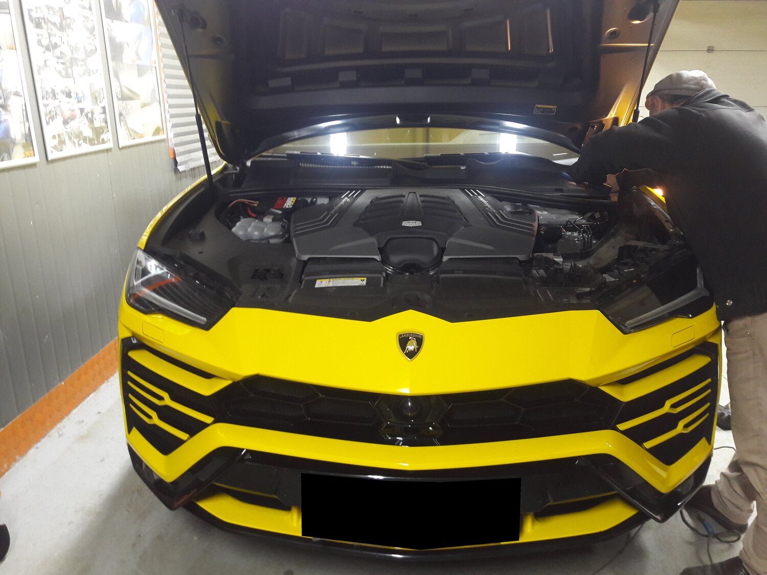 lamborghini urus, lamborghini urus выхлоп, urus lamborghini аккумулятор, ламборгини урус 2019, гоночная ламборгини авентадор