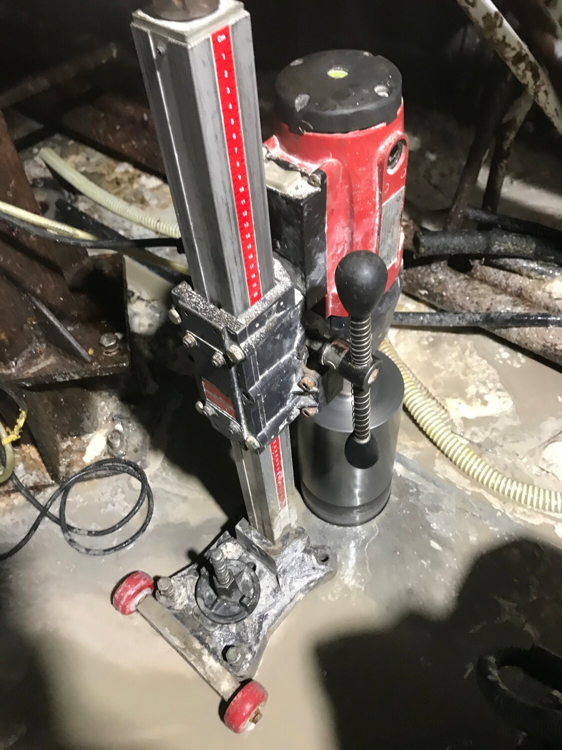 Аренда установки алмазного бурения