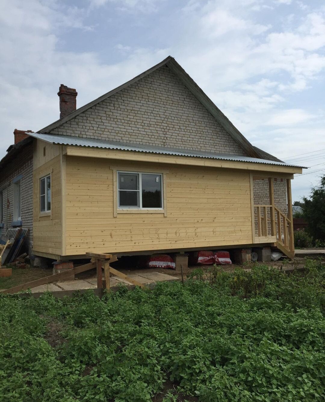 Постройки из бруса к дому