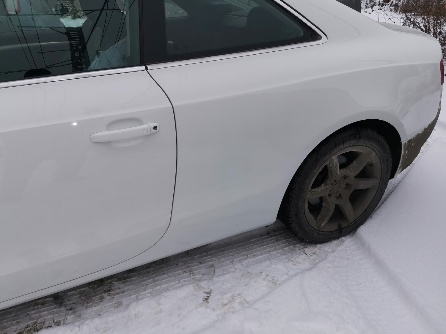 автомобиль, авто, шикарное авто, дверь автомобиля, мятая дверь машины