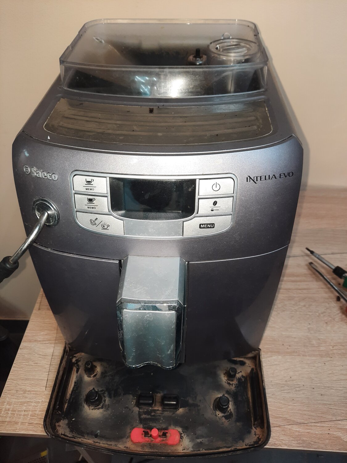 saeco, saeco 230, кофемашина saeco hd8752 intelia, кофемашина saeco intuita, кофемашина saeco hd8751 intelia