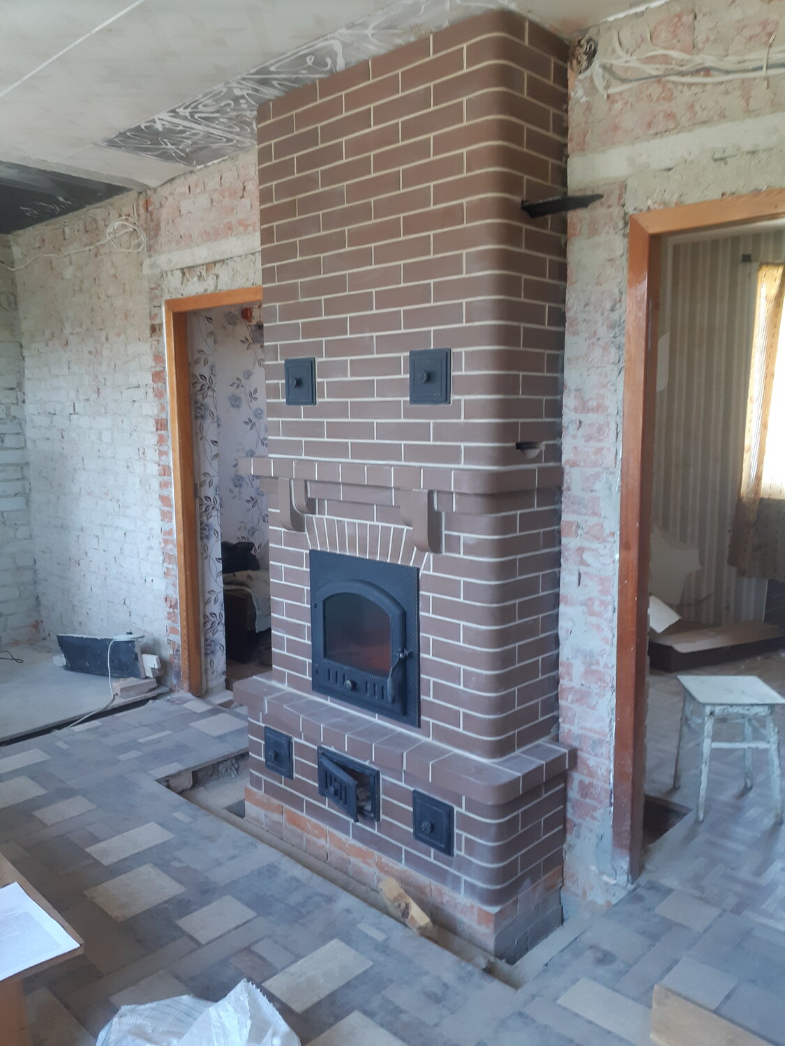 печь из кирпича для дома, кирпичная печь, кирпичная печь для дома, печь из кирпича, печки из кирпича для дома