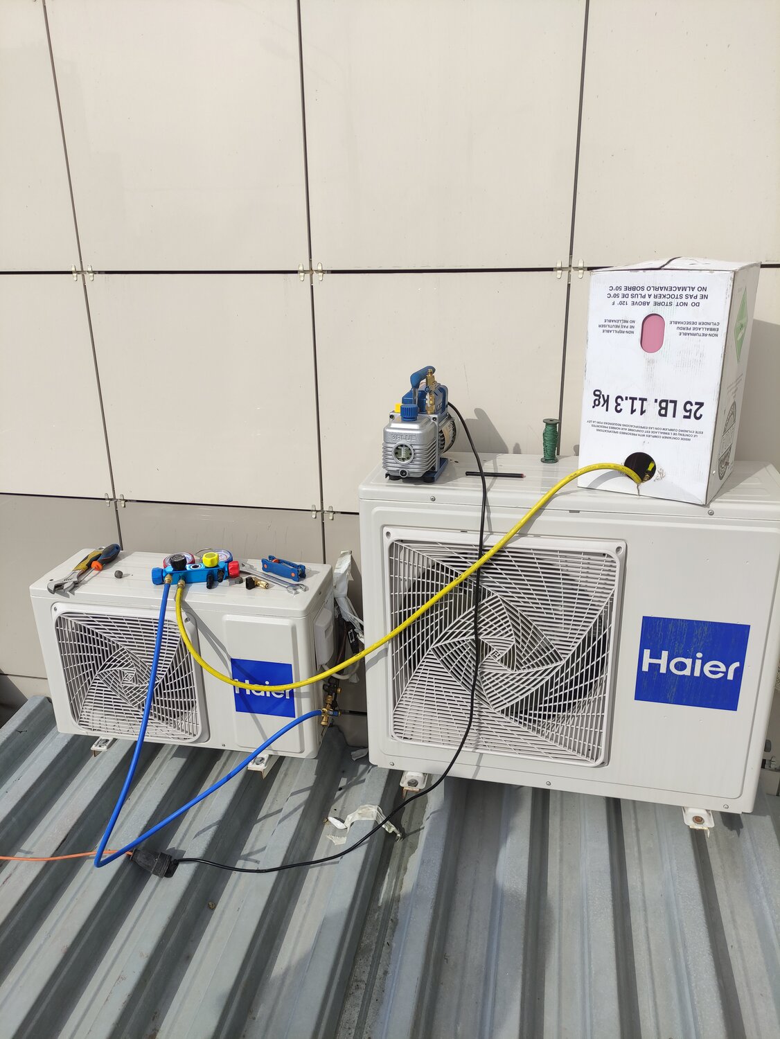 кондиционер haier, кондиционер наружный блок, наружные блоки haier, кондиционер, заправка кондиционера