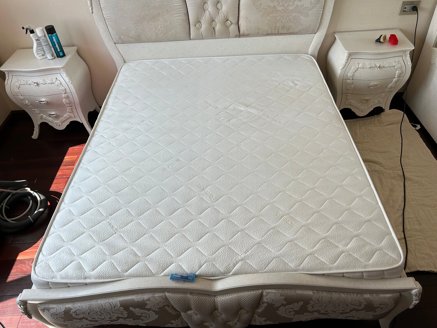 матрас, кровать с матрасом, матрас спальный, двуспальная кровать с матрасом, наматрасник для дивана