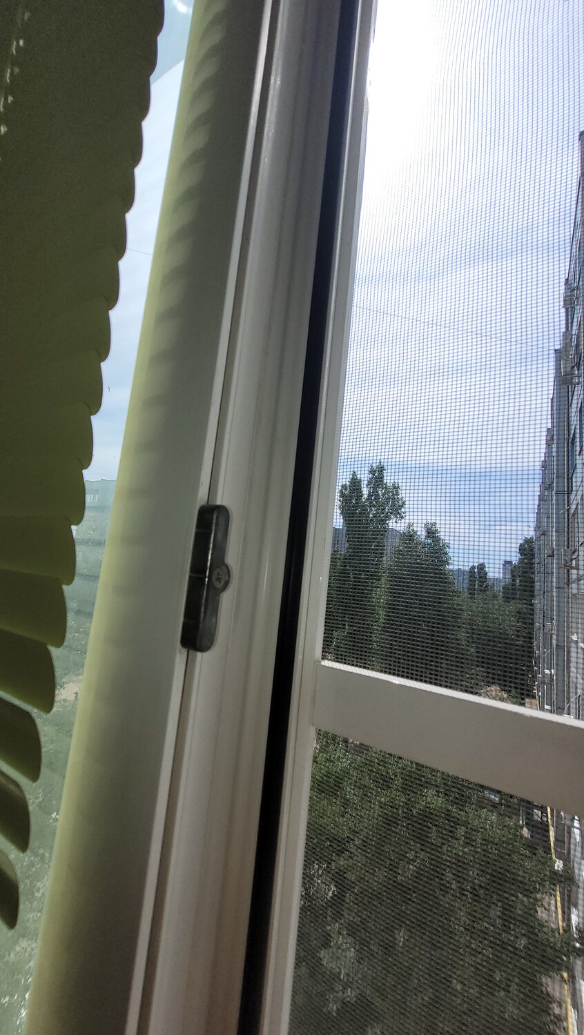 москитная сетка, москитная сетка на пластиковые окна, москитная сетка окно, москитная сетка антикошка, москитная сетка металлическая