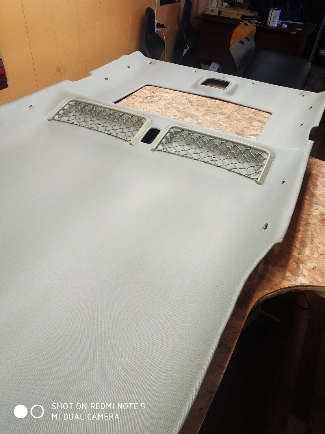 потолок на ленд ровер фрилендер 1, honda cr-v потолок салона, потолок для jeep grand cherokee wj, потолок toyota land cruiser prado 120, обшивка потолка