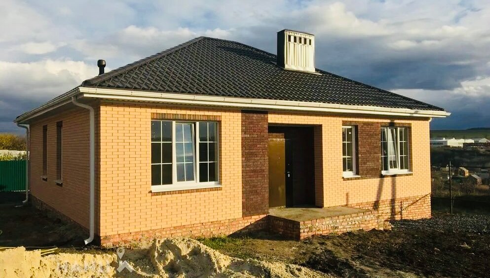 кирпичный дом одноэтажный, одноэтажный кирпичный дом 80 кв.м, дом, дом дача, одноэтажный кирпичный дом 70 кв.м